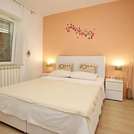 Charmante In Mit Eigener Terrasse - B59607 Apartment *